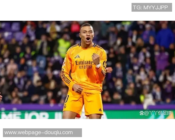 姆巴佩欧冠帽子戏法后发声暗示未来去向已定引发球迷热议